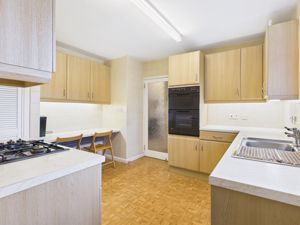 Kitchen- click for photo gallery